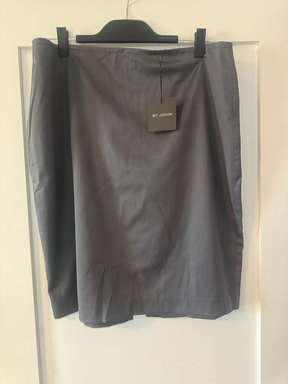 St. John Collection Grey Pencil Skirt